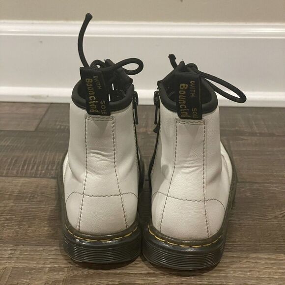 Dr. Martens Kids White Boots with Black Laces - Picture 7 of 14